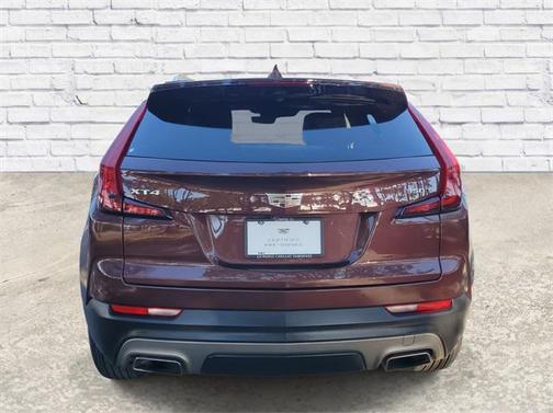 2022 Cadillac XT4 Premium Luxury