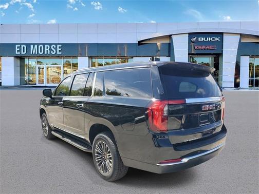 2026 GMC Yukon XL 4WD Elevation
