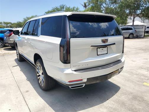 2025 Cadillac Escalade ESV Premium Luxury Platinum