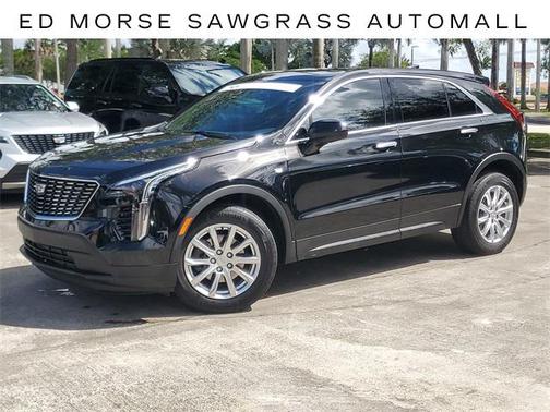 2023 Cadillac XT4 Luxury