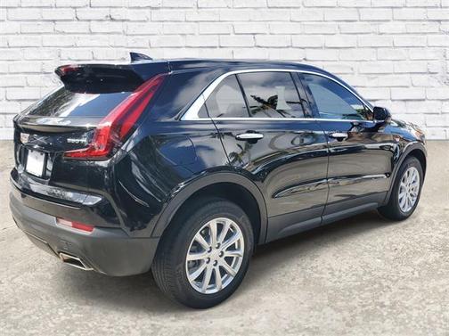 2023 Cadillac XT4 Luxury