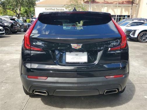 2023 Cadillac XT4 Luxury