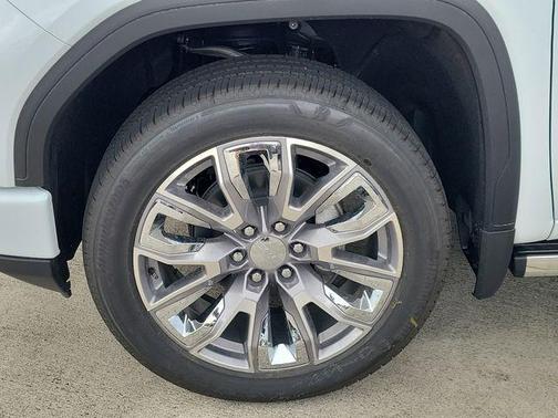 Glacier White Tricoat 2026 GMC Sierra 1500 Denali