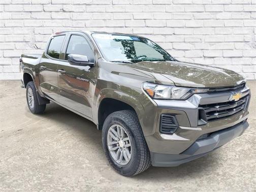 2023 Chevrolet Colorado LT