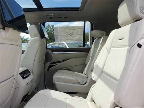 2025 Cadillac Escalade ESV Sport Platinum