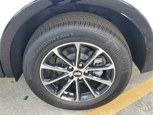 2025 Cadillac XT4 Sport