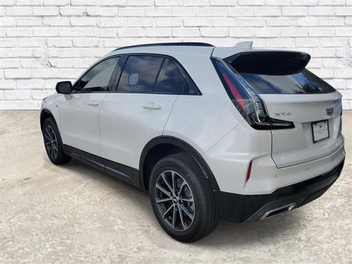 2025 Cadillac XT4 Sport