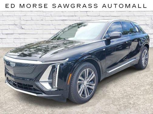 Stellar Black Metallic 2026 Cadillac LYRIQ Luxury