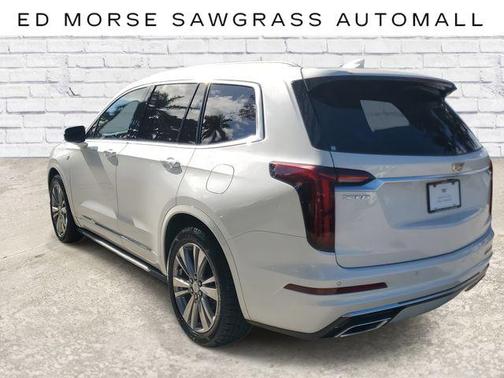 2023 Cadillac XT6 Premium Luxury FWD