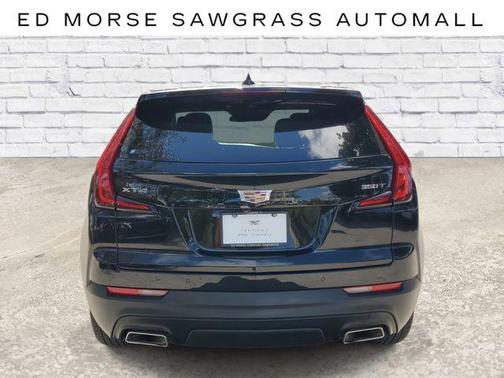 2023 Cadillac XT4 Luxury