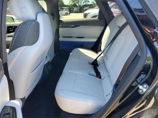 2025 Cadillac OPTIQ Sport