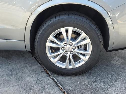 2025 Cadillac XT6 Luxury FWD