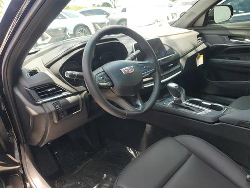 2025 Cadillac CT4 Luxury RWD