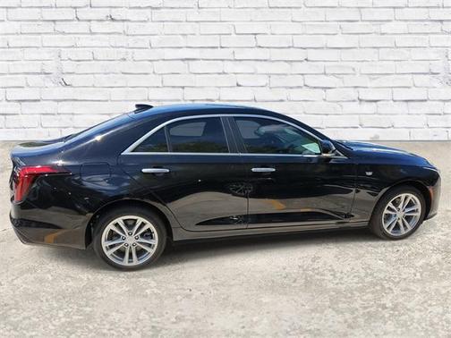 2025 Cadillac CT4 Luxury RWD