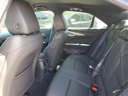 2025 Cadillac CT4 Luxury RWD
