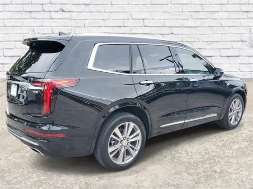 2023 Cadillac XT6 Premium Luxury FWD