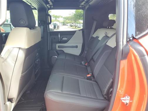 2026 GMC HUMMER EV SUV 2X