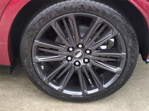 2026 Cadillac LYRIQ V