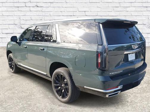 2026 Cadillac Escalade ESV Luxury