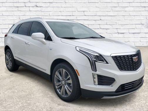 Crystal White Tricoat 2026 Cadillac XT5 Premium Luxury