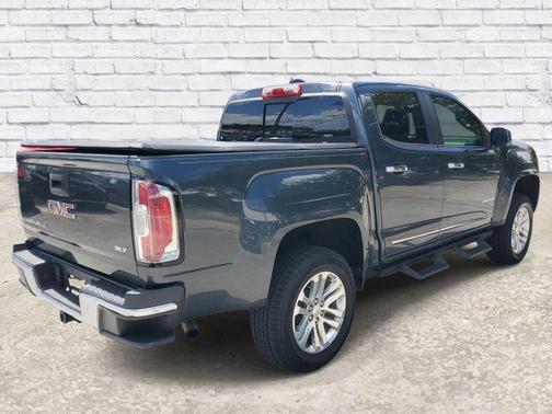 Cyber Gray Metallic 2017 GMC Canyon SLT