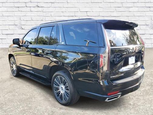 2022 Cadillac Escalade Luxury