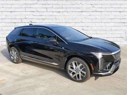 2025 Cadillac OPTIQ Luxury