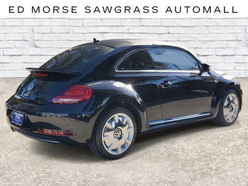 2019 Volkswagen Beetle 2.0T SE