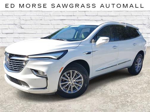 2024 Buick Enclave Essence FWD