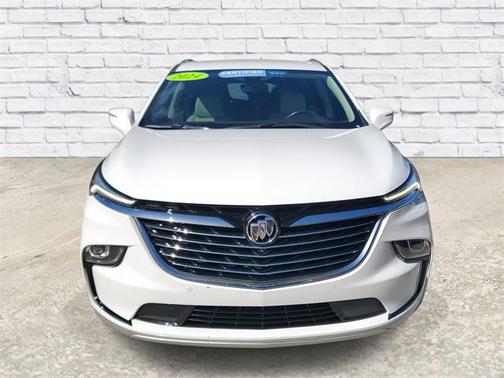 2024 Buick Enclave Essence FWD