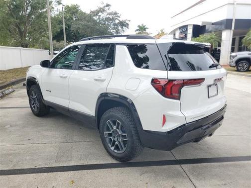 2026 GMC Terrain AWD AT4