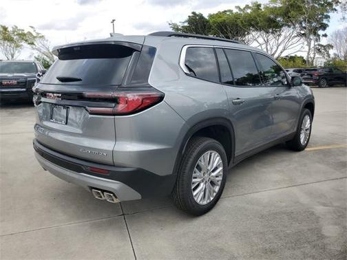 2026 GMC Acadia Elevation FWD