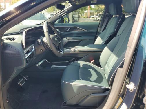 Emerald Lake Metallic 2026 Cadillac LYRIQ Signature Luxury