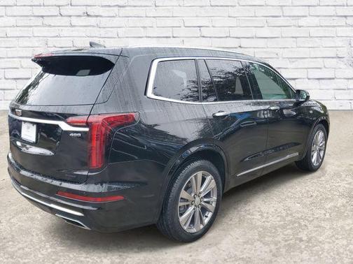 2023 Cadillac XT6 Premium Luxury FWD