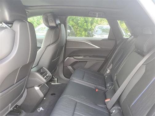 2025 Cadillac LYRIQ Luxury w/1SC