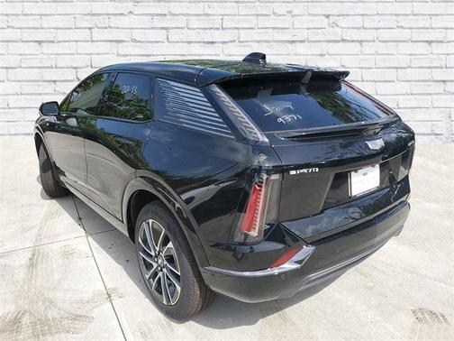 2025 Cadillac OPTIQ Sport