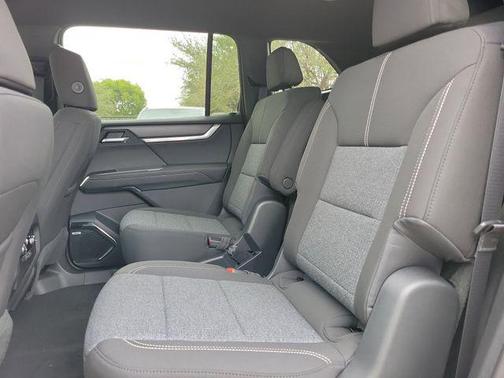 Sterling Metallic 2026 GMC Acadia Elevation FWD