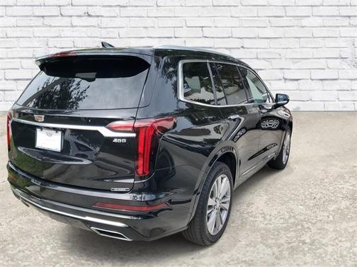 2024 Cadillac XT6 Premium Luxury FWD