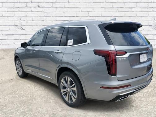 2025 Cadillac XT6 Premium Luxury FWD