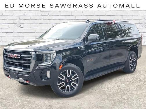 2021 GMC Yukon XL 4WD AT4
