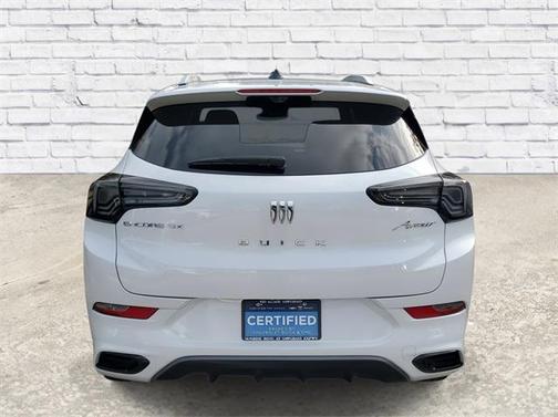 2024 Buick Encore GX Avenir