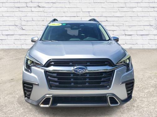 Ice Silver Metallic 2023 Subaru Ascent Touring 7-Passenger