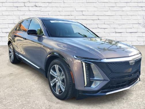 Celestial Metallic 2024 Cadillac LYRIQ Tech