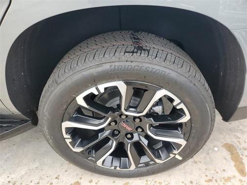 2025 GMC Yukon 4WD Elevation