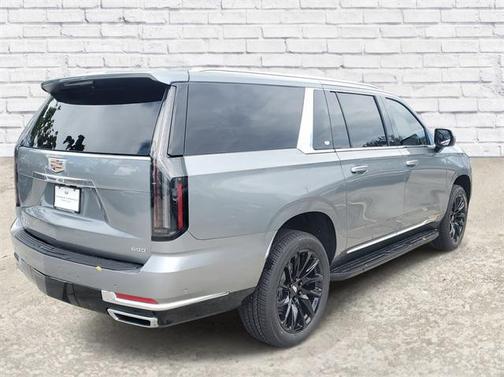2026 Cadillac Escalade ESV Luxury