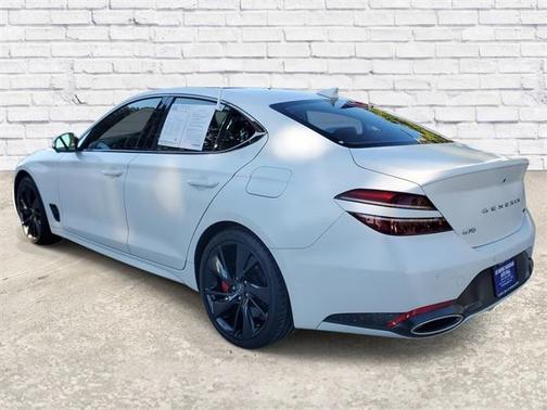 2023 Genesis G70 3.3T RWD