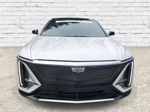 2024 Cadillac LYRIQ Tech