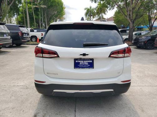 Summit White 2024 Chevrolet Equinox 1LT