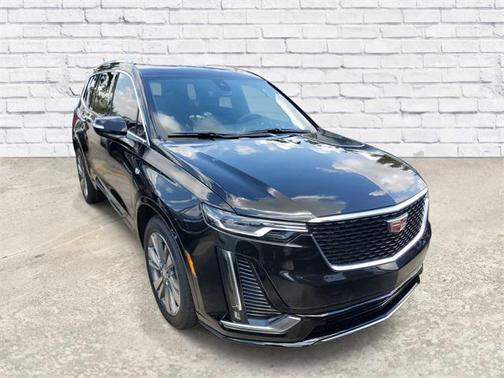 2025 Cadillac XT6 Premium Luxury FWD