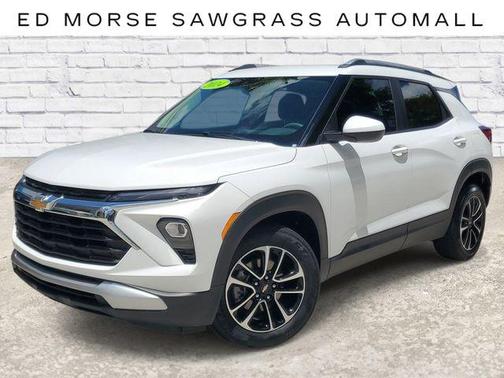 Summit White 2024 Chevrolet Trailblazer LT